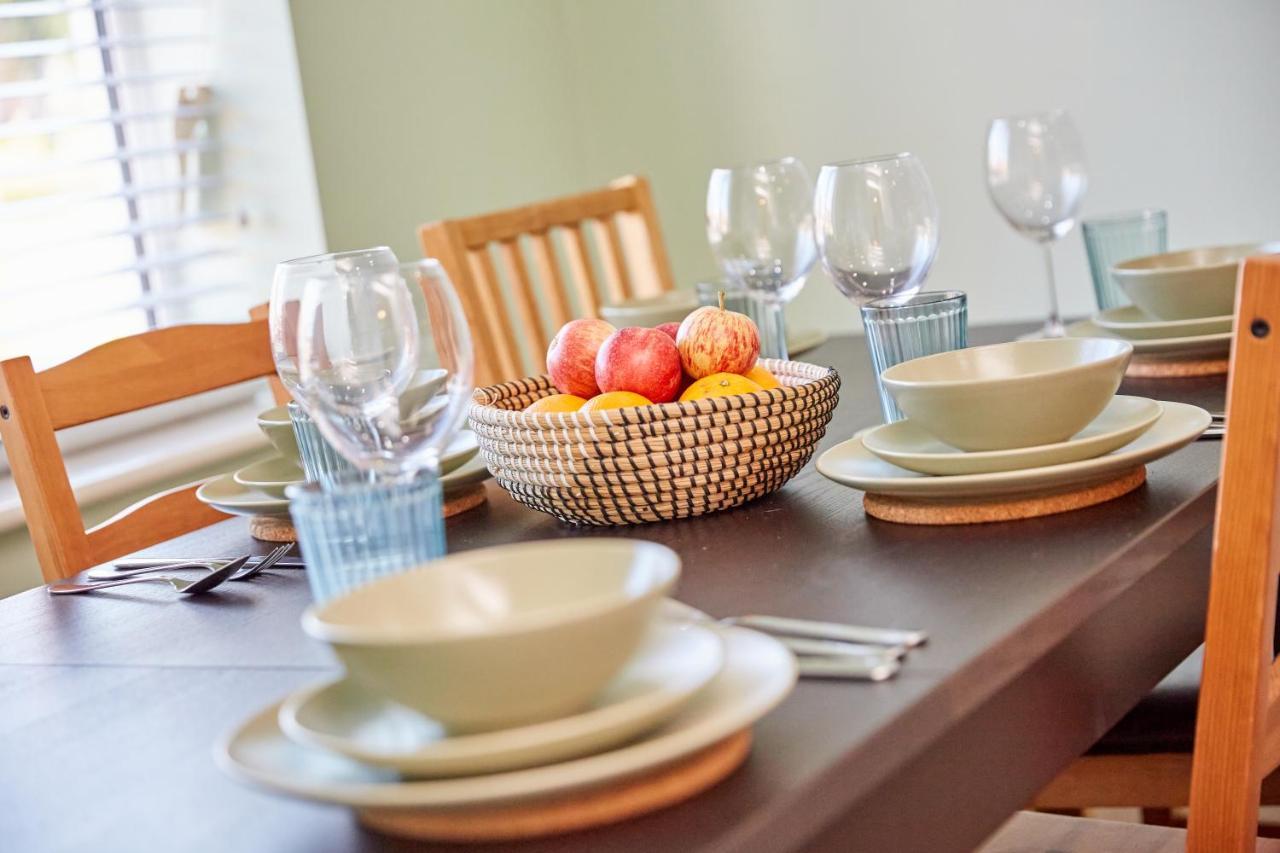 Cosy,Modern And Relaxing 3 Bedroom House With Parking Manchester Eksteriør billede
