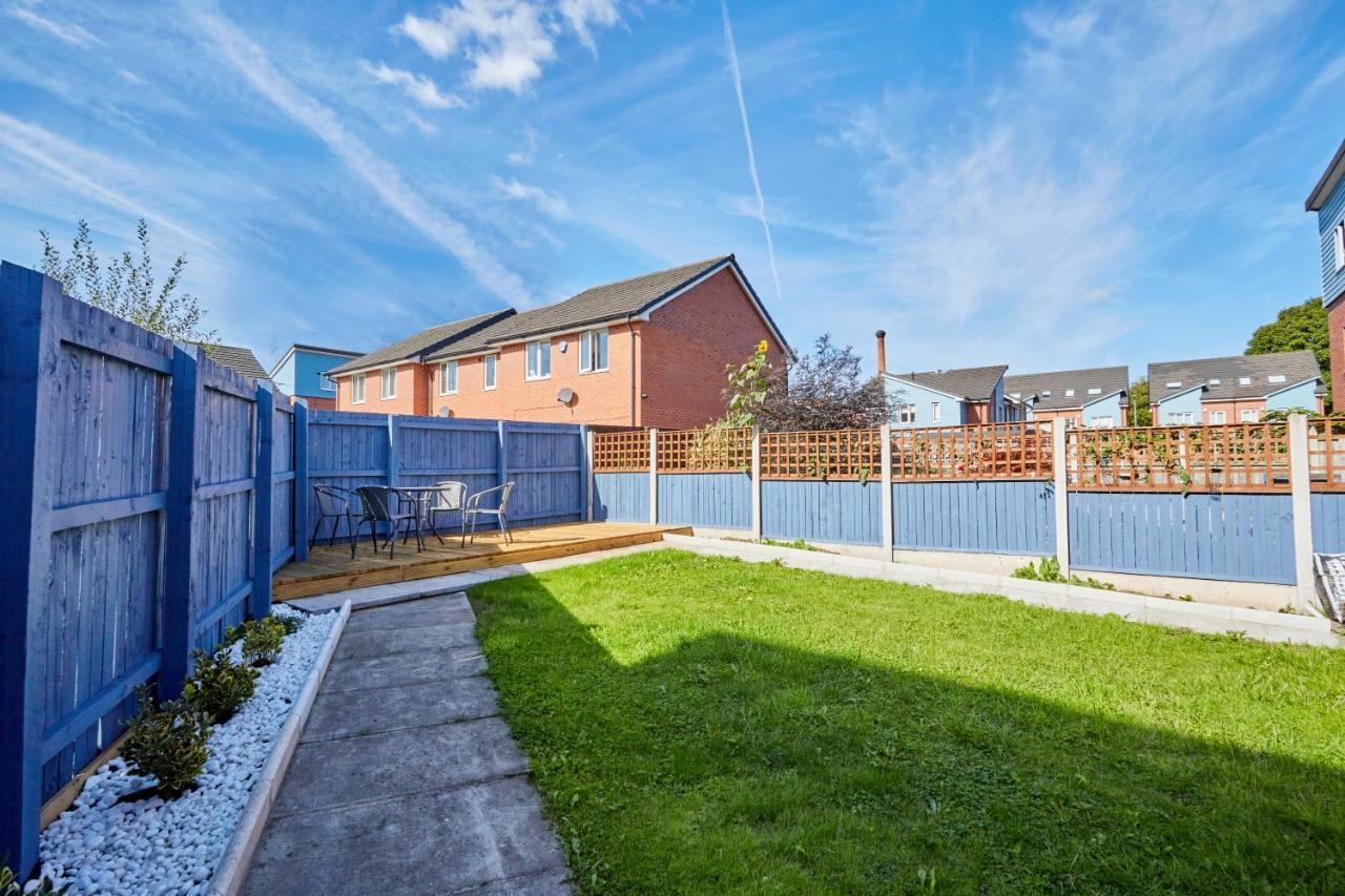 Cosy,Modern And Relaxing 3 Bedroom House With Parking Manchester Eksteriør billede